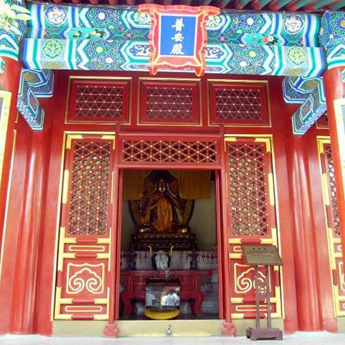 北海公园普安殿