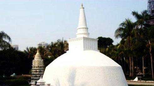 深圳世界之窗白佛塔