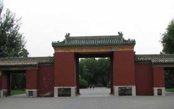 {keyword0}三座门