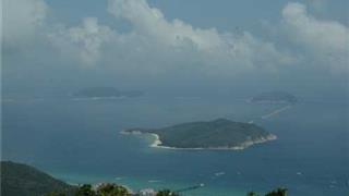 三亚亚龙湾景区野猪岛