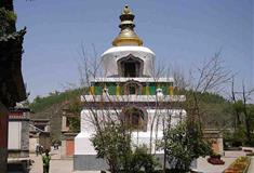 塔尔寺菩提塔