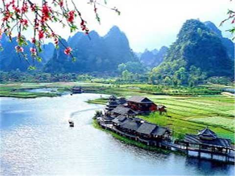 世外桃源景区许愿桥