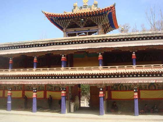 塔尔寺13621