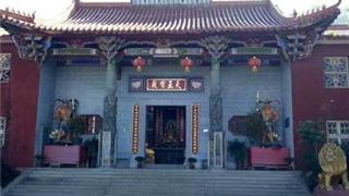 大余丫山风景区：灵岩寺
