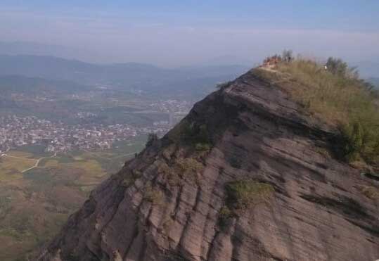 冠豸山五老峰