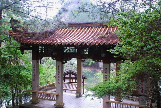 冠豸山香兰亭