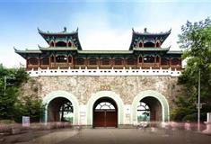 明故宫遗址公园：遗址公园北门