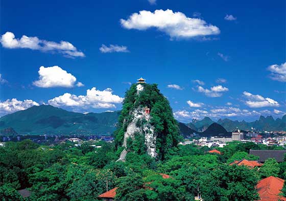 独秀峰·城景区介绍及游玩景点推荐 独秀峰·城景区介绍及游玩景点推荐