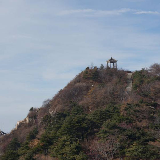 泰山月观峰