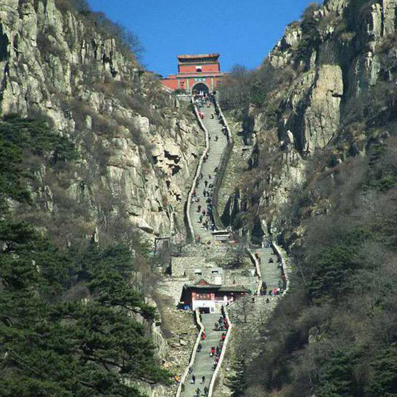 泰山十八盘