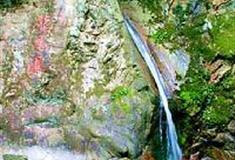 万佛山风景区：龙尾瀑